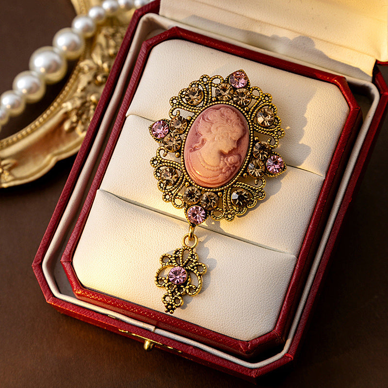 Parisian Treasures Collection:  Medieval Beauty Head Brooch Retro Court