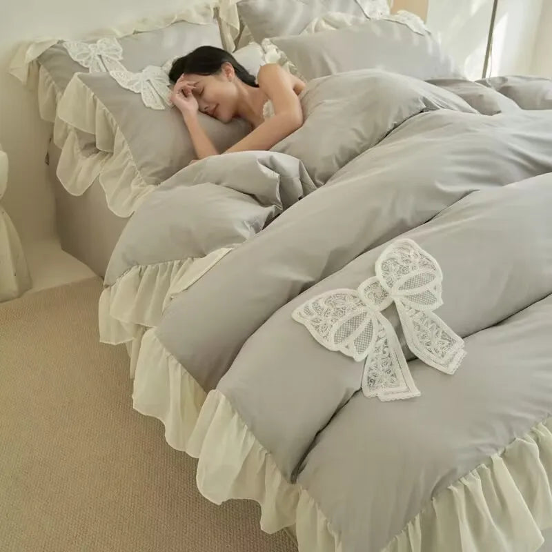 French Princess Style Bedding Sets Ruffle Lace Bow Quilt Cover Romantic Bedclothes Decor Woman Girls Bedroom Duvet Cover 4pcs