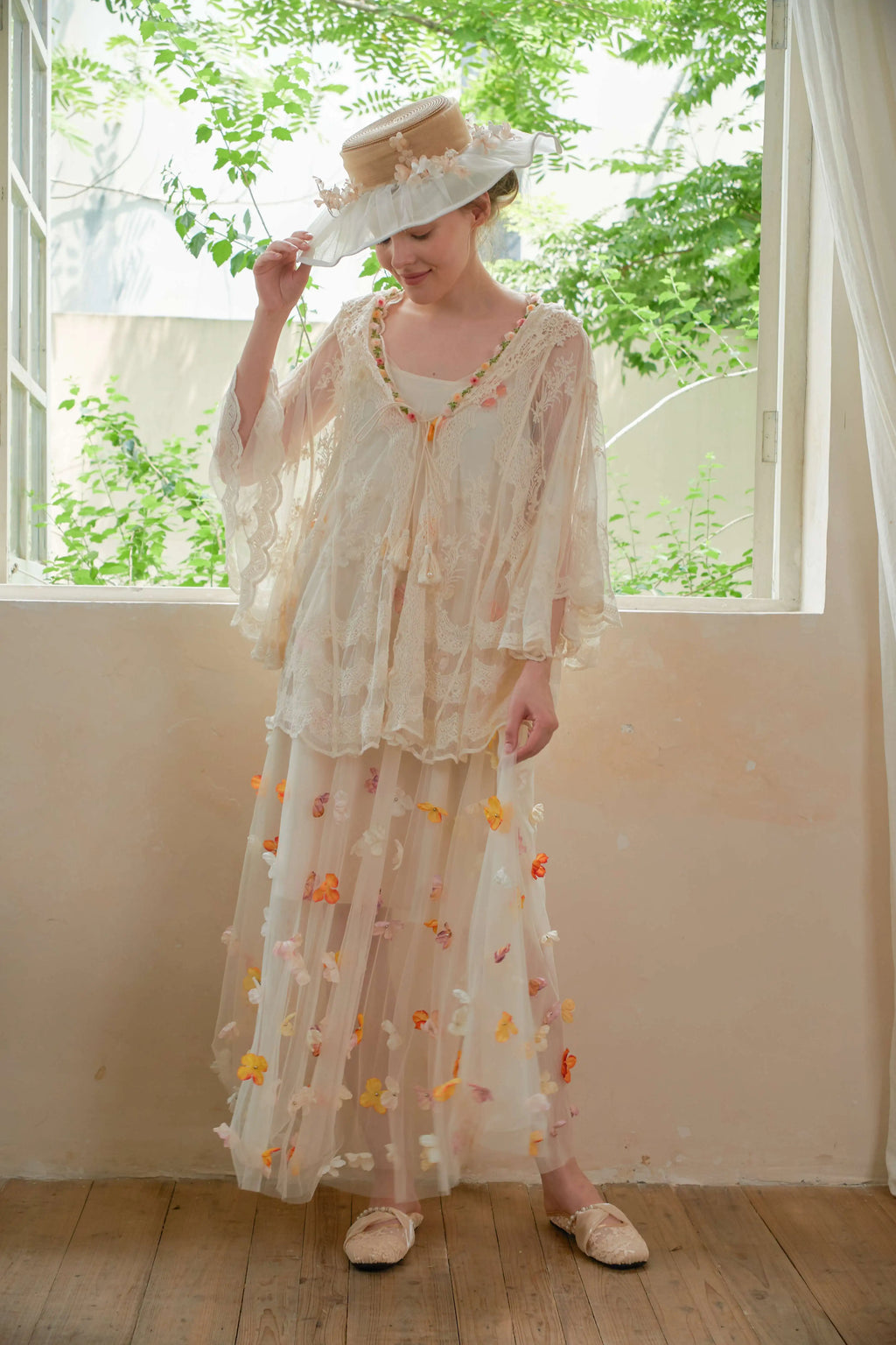 The Butterfly Dance Bolero | 3D Flower Lace Top | Hand-Dyed Versatile Cover-Up | Parisian Princess