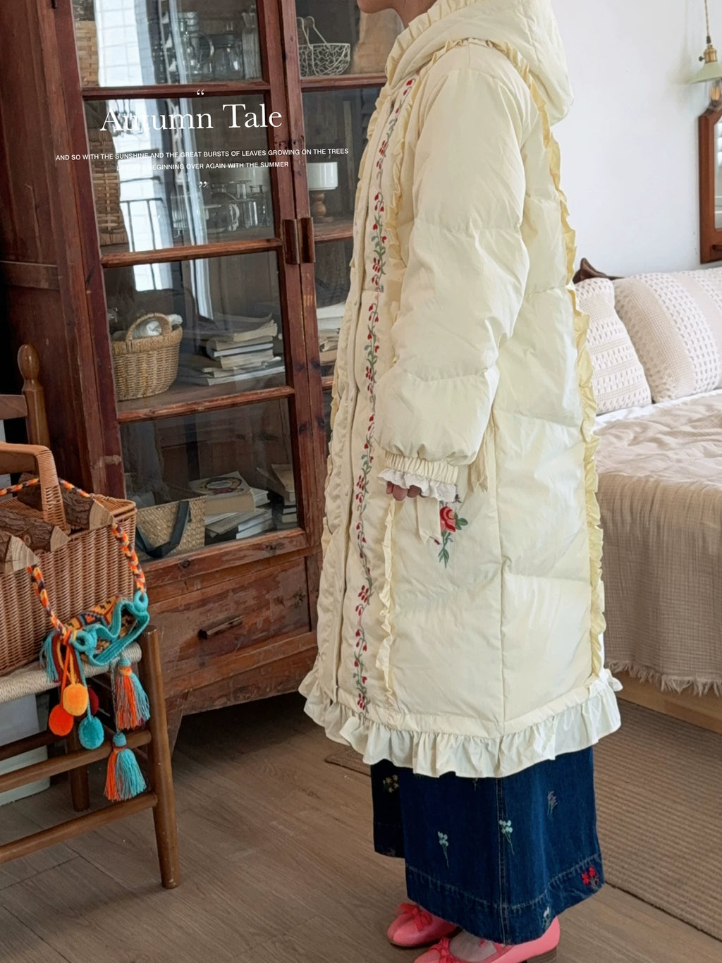 Parisian Women Full Sleeve Long Mid-Calf Thick Outerwear Hoode Zipper Down Jacket Embroidery Warm Coats Japanese Style