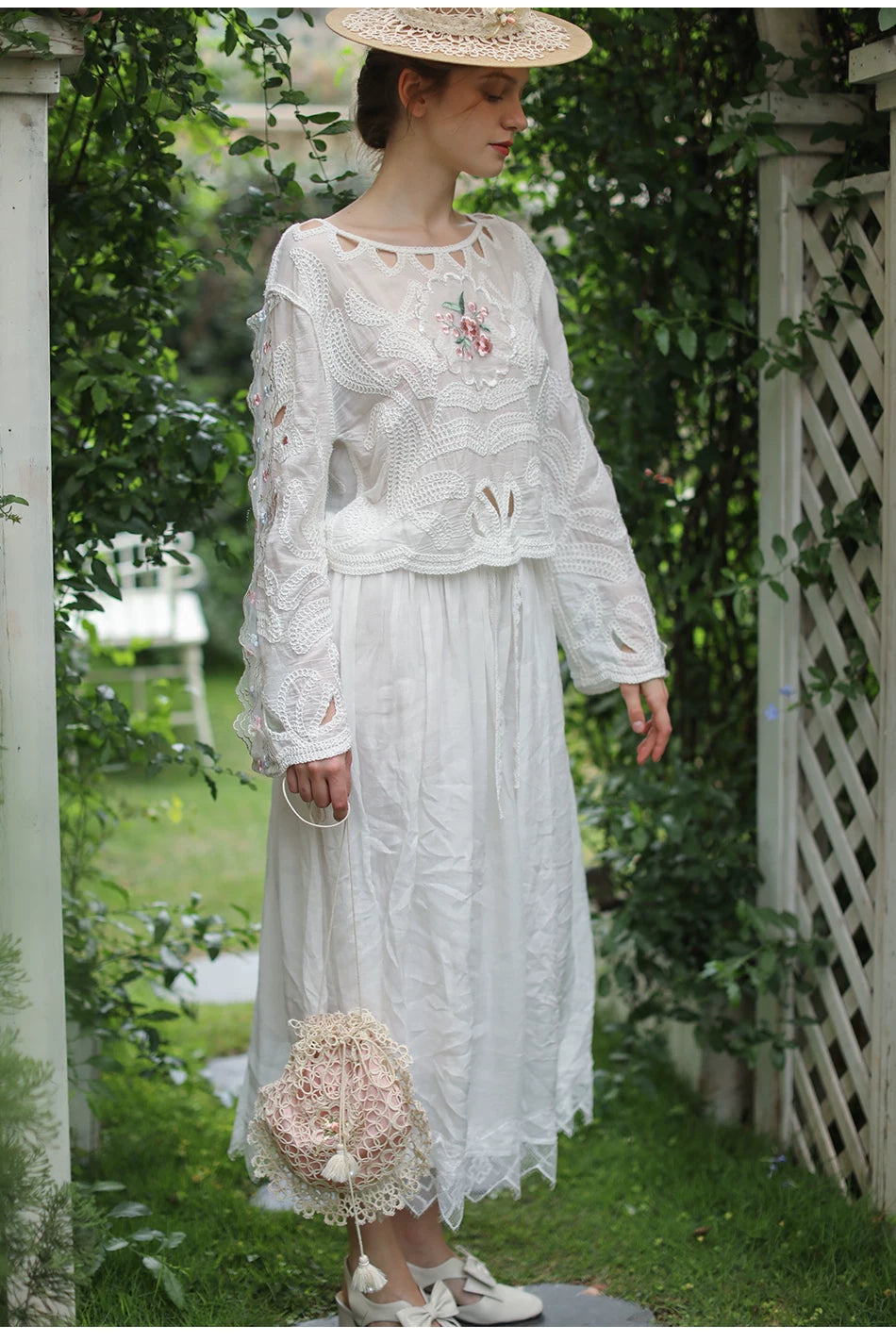 Lianer Art Hand-stitched Hollow Out Mori Kei Weaven Bags