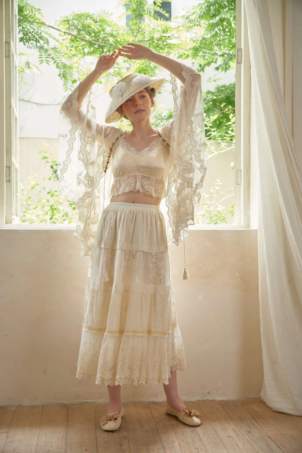 The Butterfly Dance Bolero | 3D Flower Lace Top | Hand-Dyed Versatile Cover-Up | Parisian Princess