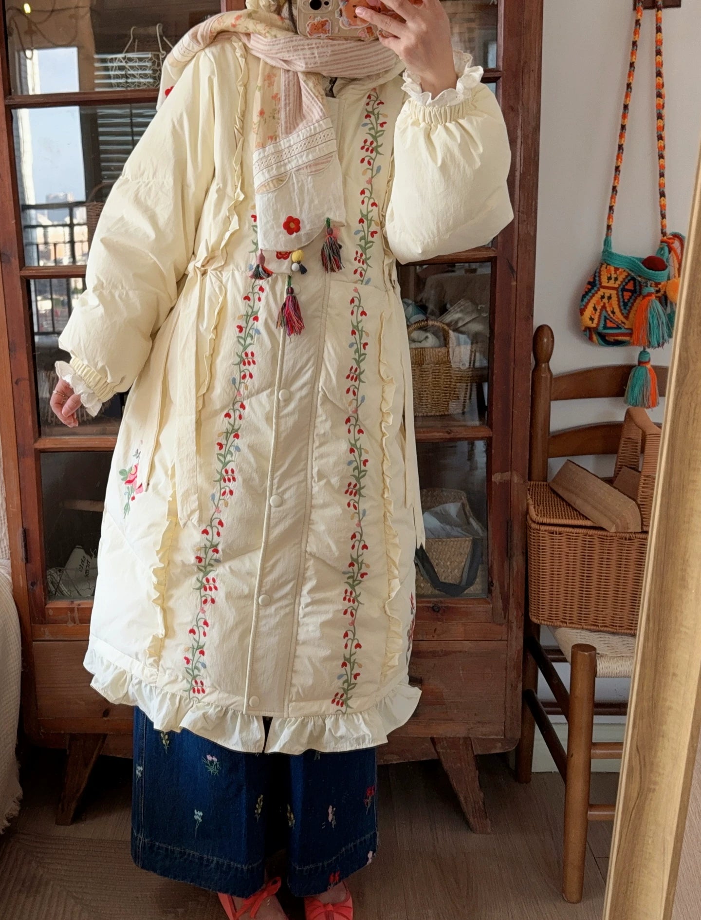 Parisian Women Full Sleeve Long Mid-Calf Thick Outerwear Hoode Zipper Down Jacket Embroidery Warm Coats Japanese Style