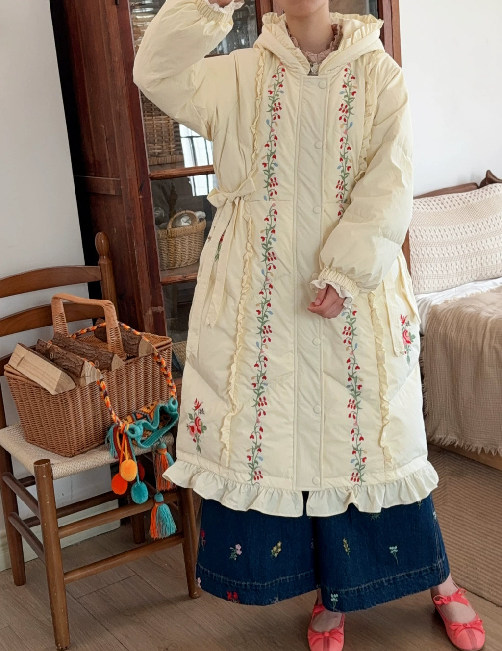 Parisian Women Full Sleeve Long Mid-Calf Thick Outerwear Hoode Zipper Down Jacket Embroidery Warm Coats Japanese Style