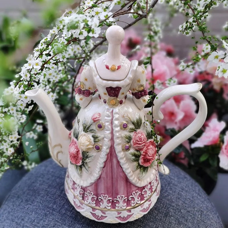 Hand Painted Relief Rose Coffee Pot Ceramic Teapot Elegant Luxury Teapots Aesthetic Retro Coffee Pots with Lid Tea Tableware