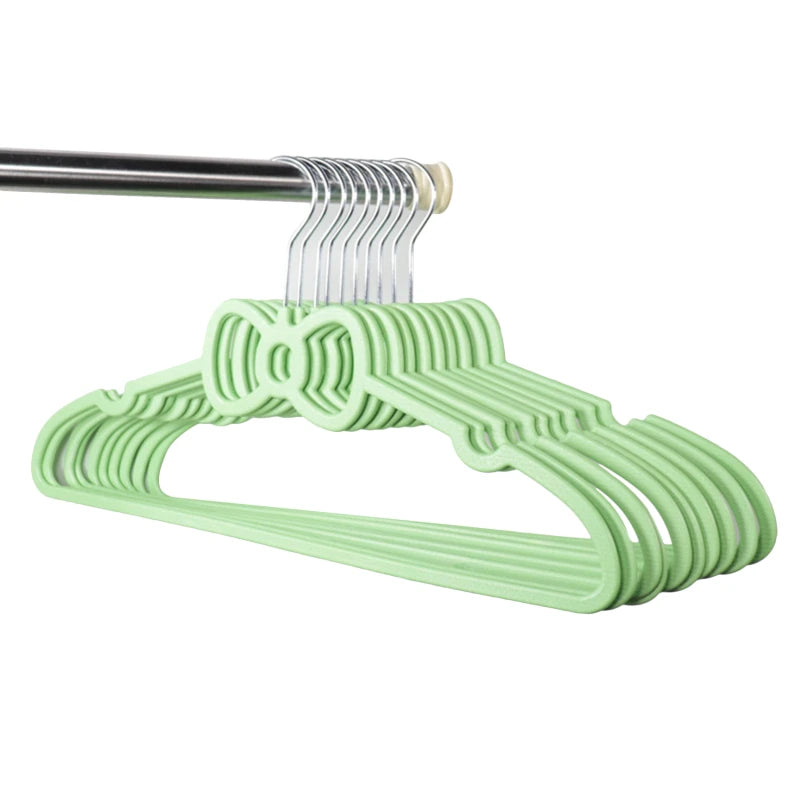 10PCS Clothes Hanger Durable Hanger ABS Heart Pattern Coat Hanger for Adult Children Clothing Hanging Supplies