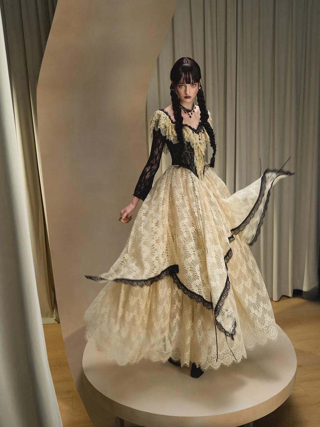 Parisian Lace Maxi Dresses Women Vintage Elegant Slim Luxury Lace Fishbone Dress Birthday Party Evening Dresses