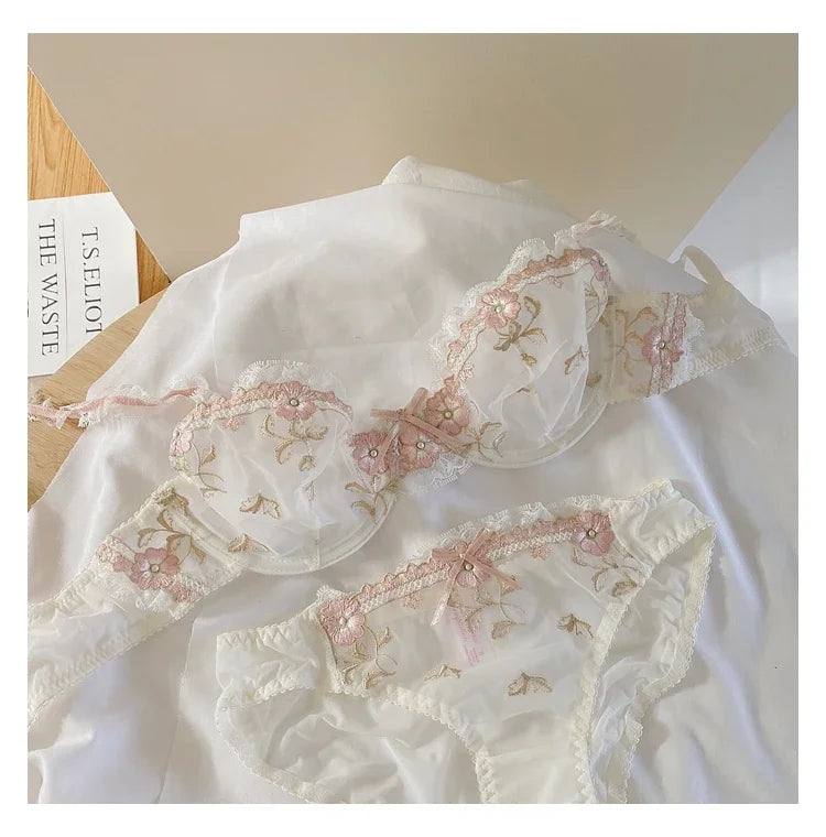 The Versailles Lace Lingerie Set | Push-Up Bra & Brief | Floral Lace Underwire | Parisian Princess