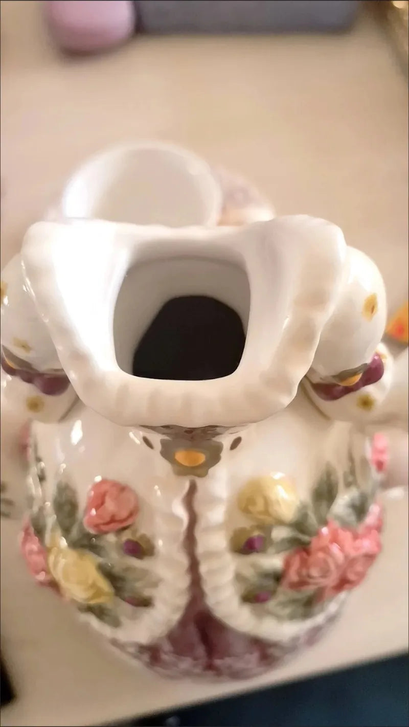 Hand Painted Relief Rose Coffee Pot Ceramic Teapot Elegant Luxury Teapots Aesthetic Retro Coffee Pots with Lid Tea Tableware