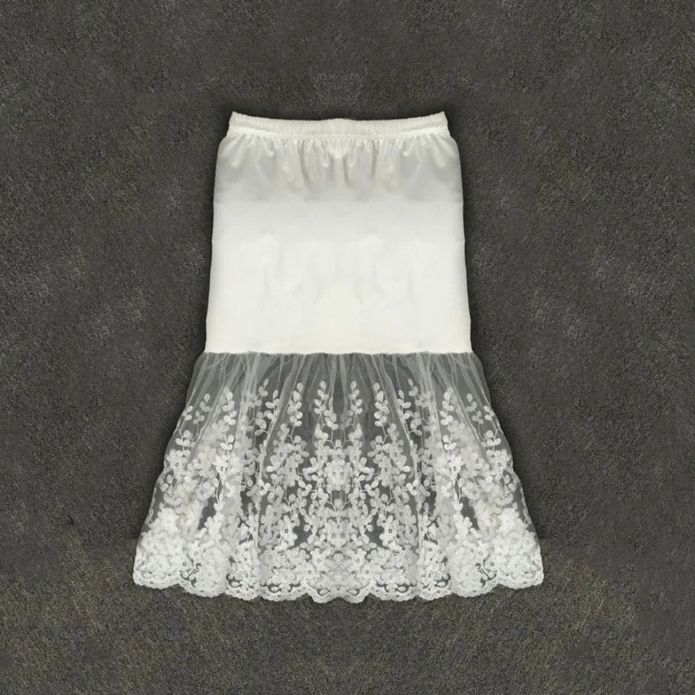 The Juliette Lace Underskirt | Parisian Silk-Touch Petticoat | Anti-Glare Safety Slip | French Lace Lining