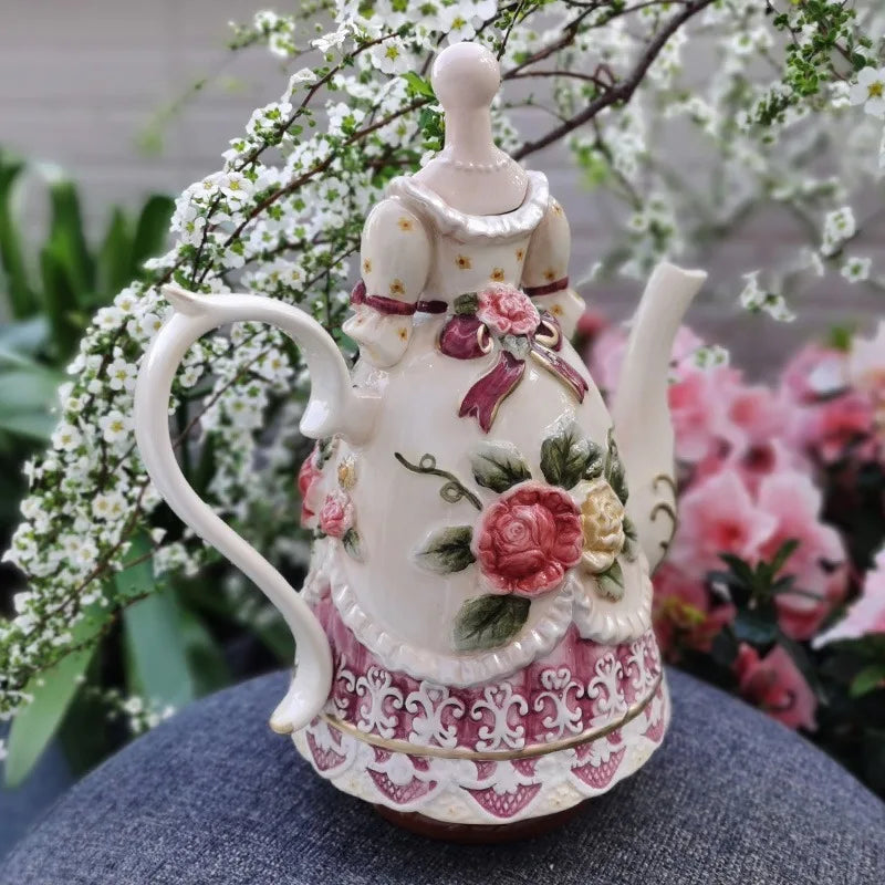 Hand Painted Relief Rose Coffee Pot Ceramic Teapot Elegant Luxury Teapots Aesthetic Retro Coffee Pots with Lid Tea Tableware