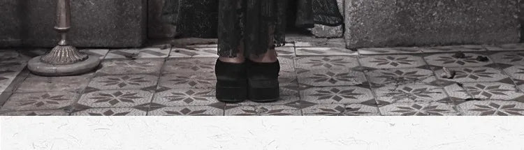 Gothica Original Design Vampire Black Red Dress Lace Patch Gothic Velvet Trumpet Sleeveless Sexy X-Long Dress Halloween