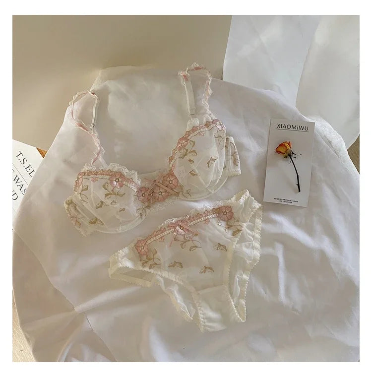 The Versailles Lace Lingerie Set | Push-Up Bra & Brief | Floral Lace Underwire | Parisian Princess