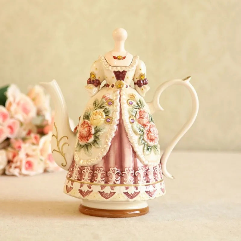 Hand Painted Relief Rose Coffee Pot Ceramic Teapot Elegant Luxury Teapots Aesthetic Retro Coffee Pots with Lid Tea Tableware