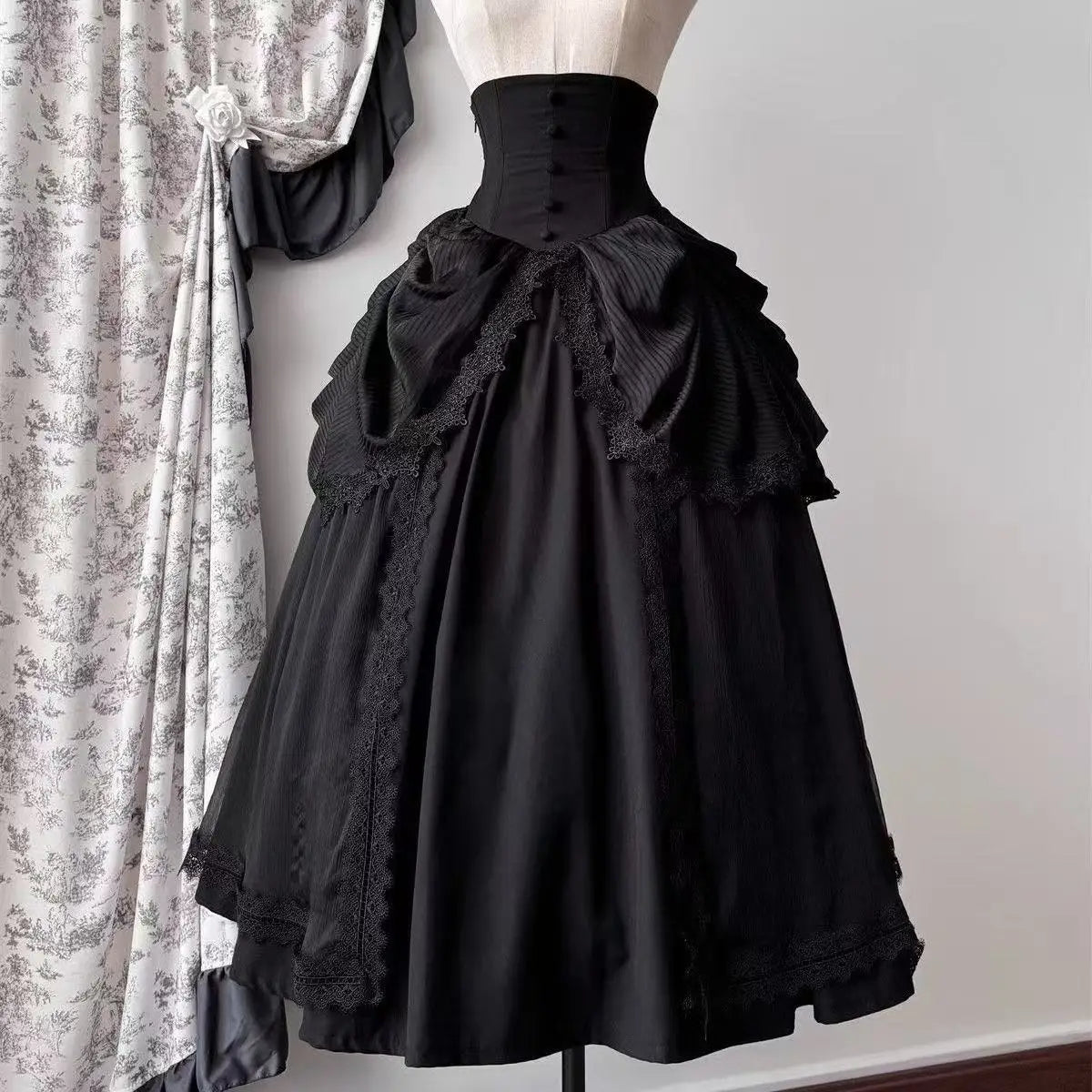 Niche Gothic Style Lolita Skirt Dark Black Wave Flower Edge Women Banquet Gown Vintage Halloween Carnival Event Cosplay Costume